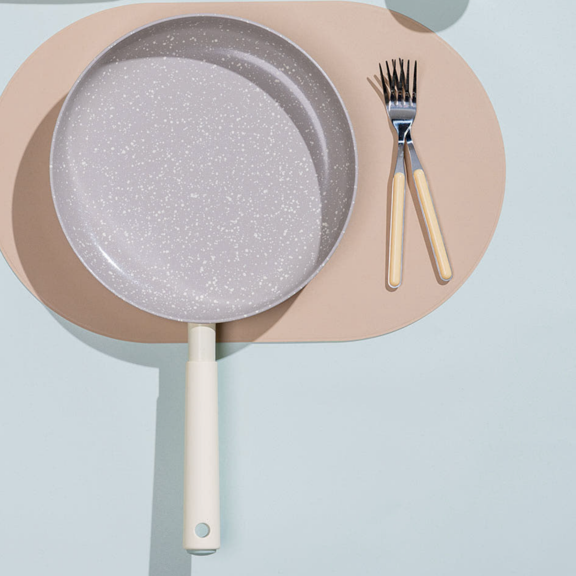 La Vie En SET - Soft Grey